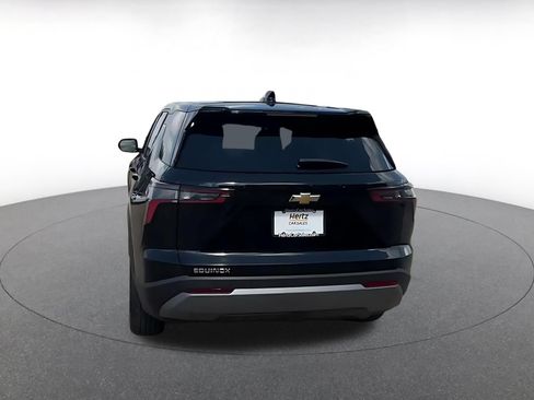 Used 2025 Chevrolet Equinox LT FWD image 10