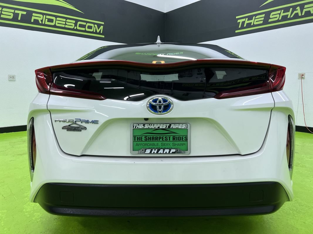 Used 2019 Toyota Prius Prime Plus w/ Carpet Mat Package FWD image 7