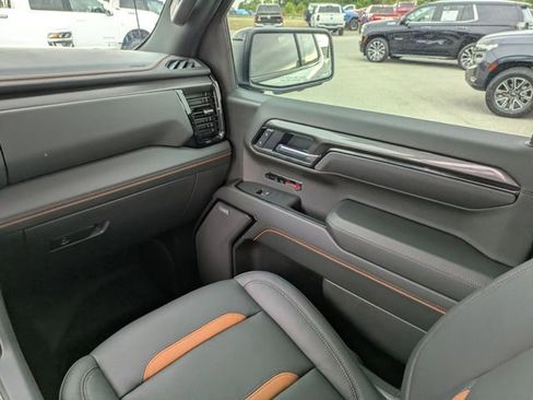 Used 2025 GMC Sierra 1500 AT4 AWD/4WD image 20