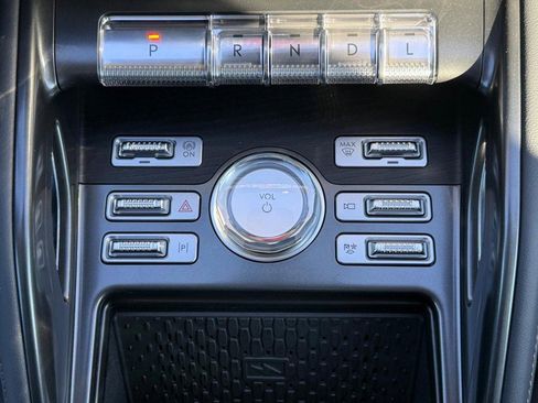 New 2026 Lincoln Nautilus Reserve w/ Jet Appearance Package image 14