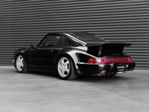 Used 1992 Porsche 911 Turbo RWD image 3
