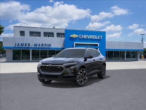 New 2026 Chevrolet Trax RS w/ Driver Confidence Package FWD image 8
