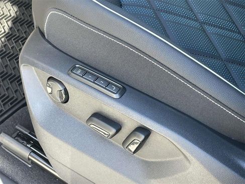 New 2026 Volkswagen Atlas Cross Sport SEL Premium R-Line image 20