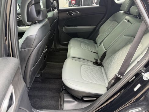 Used 2023 Kia Sportage X-Line w/ X-Line Premium Package image 18