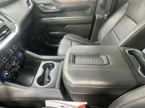 Used 2024 Chevrolet Tahoe High Country w/ Premium Package AWD/4WD image 24