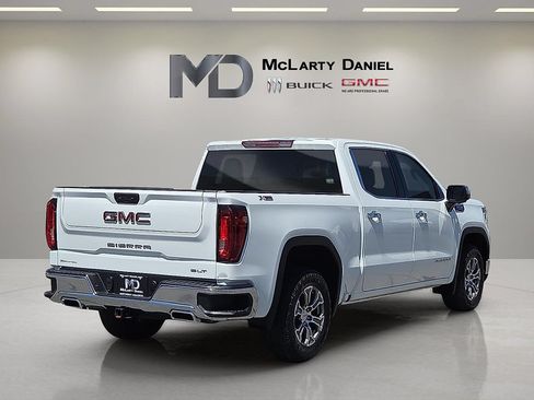 Certified 2024 GMC Sierra 1500 SLT w/ X31 Off-Road Package AWD/4WD image 14