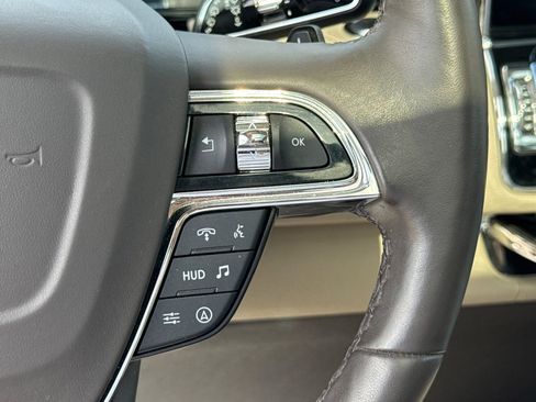 Used 2024 Lincoln Navigator Reserve AWD/4WD image 36