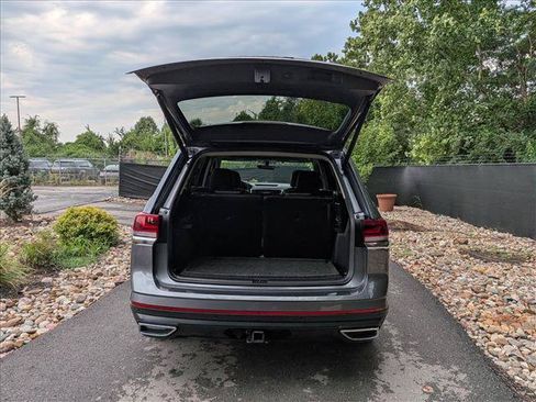 Used 2023 Volkswagen Atlas SE w/ Panoramic Sunroof Package FWD image 21
