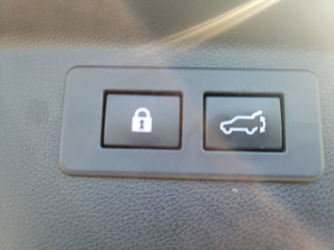 Used 2019 Subaru Forester Sport w/ Popular Package #2 AWD/4WD image 39