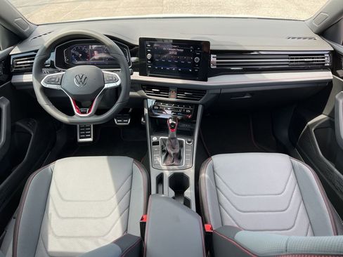 New 2026 Volkswagen Jetta GLI Autobahn FWD image 25
