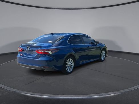 Used 2023 Toyota Camry LE FWD image 8