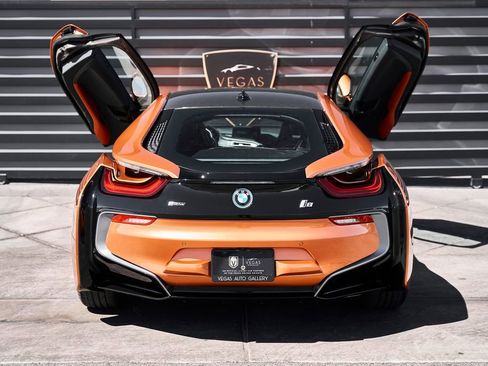 Used 2019 BMW i8 Coupe AWD/4WD image 22