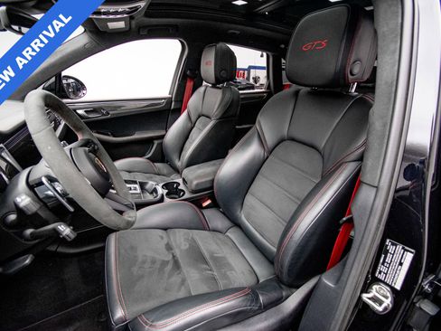 Used 2023 Porsche Macan GTS w/ GTS Sport Package image 12