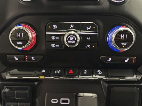 Used 2021 GMC Sierra 1500 Elevation w/ X31 Off-Road Package image 18