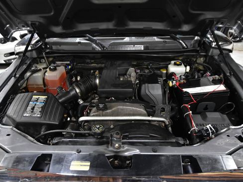 Used 2009 HUMMER H3 Luxury AWD/4WD image 35