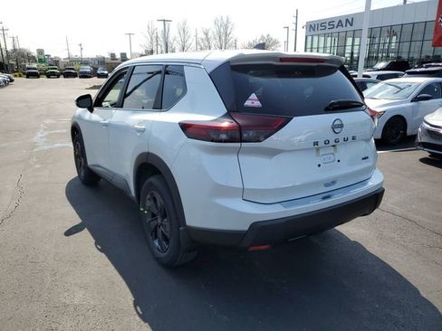New 2026 Nissan Rogue SV w/ Cold Weather Package AWD/4WD image 5