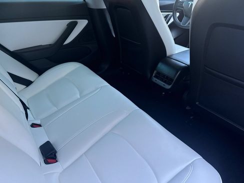 Used 2019 Tesla Model 3 Long Range AWD/4WD image 17