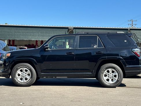 Used 2020 Toyota 4Runner Nightshade AWD/4WD image 7