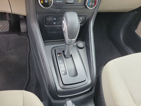 Used 2018 Ford EcoSport S image 19