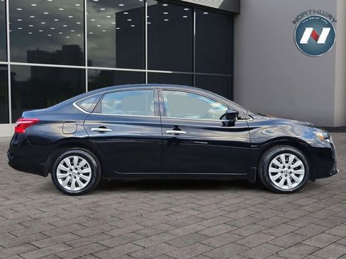 Used 2019 Nissan Sentra S image 6