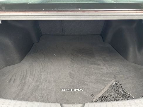 Used 2017 Kia Optima EX image 18