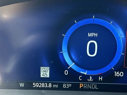 Used 2022 Ford Explorer Platinum w/ Technology Package image 30