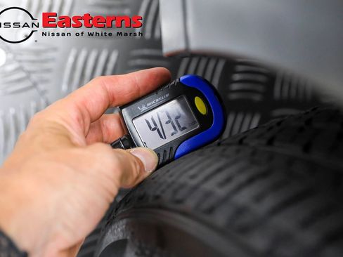 Used 2020 Nissan Kicks SR image 56