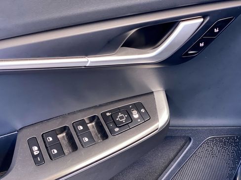 Certified 2024 Kia EV6 Light RWD image 18