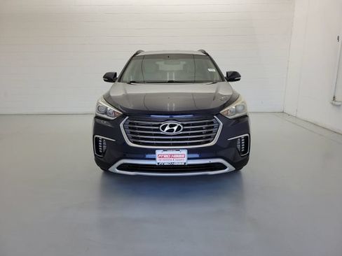Used 2017 Hyundai Santa Fe SE w/ SE Premium Package 02 FWD image 3