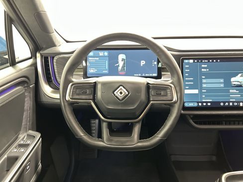 Used 2025 Rivian R1S Adventure AWD/4WD image 27