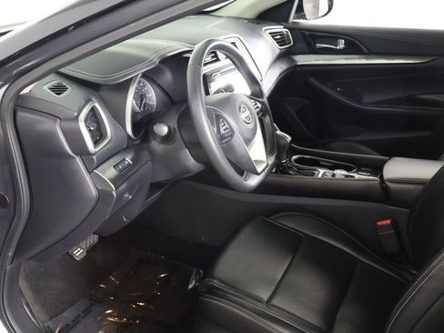 Used 2023 Nissan Maxima SV w/ Floor Mat Group FWD image 22