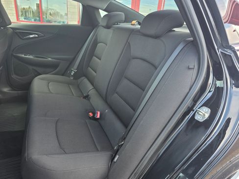Used 2023 Chevrolet Malibu LS image 8