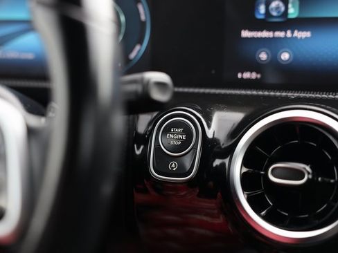 Used 2019 Mercedes-Benz A 220 4MATIC image 20
