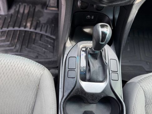 Used 2018 Hyundai Santa Fe Sport image 20