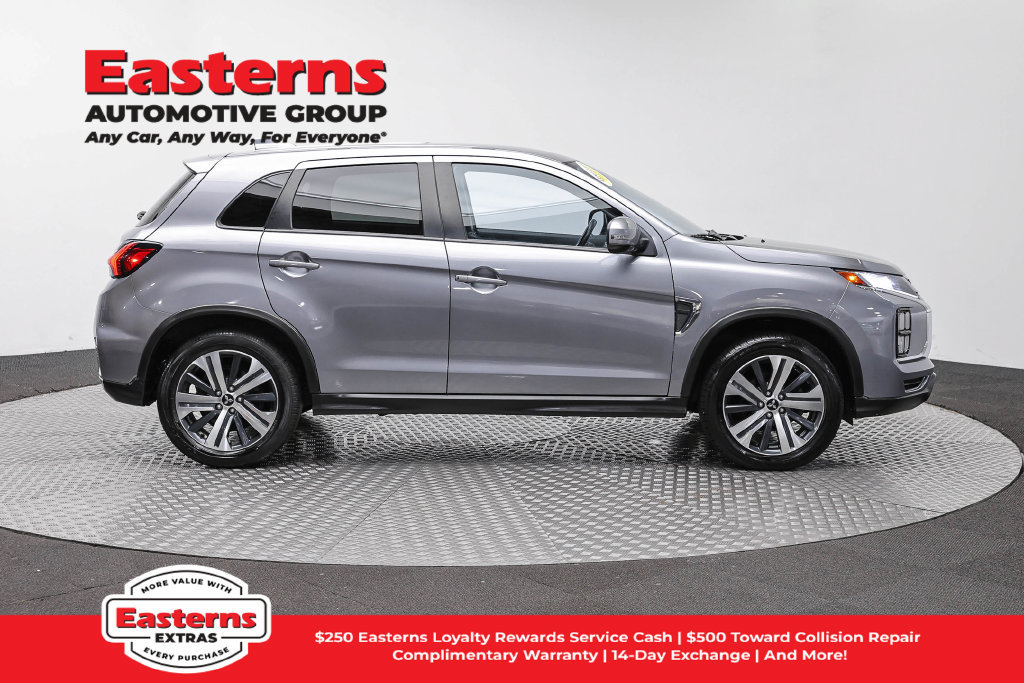 Used 2022 Mitsubishi Outlander Sport SE FWD image 5