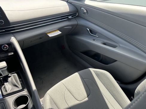 New 2026 Hyundai Elantra Sport FWD image 18
