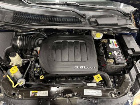 Used 2013 Dodge Grand Caravan SE FWD image 49