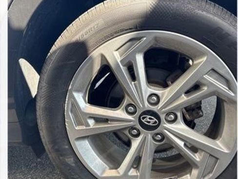 Used 2022 Hyundai Kona SEL w/ Cargo Package image 7