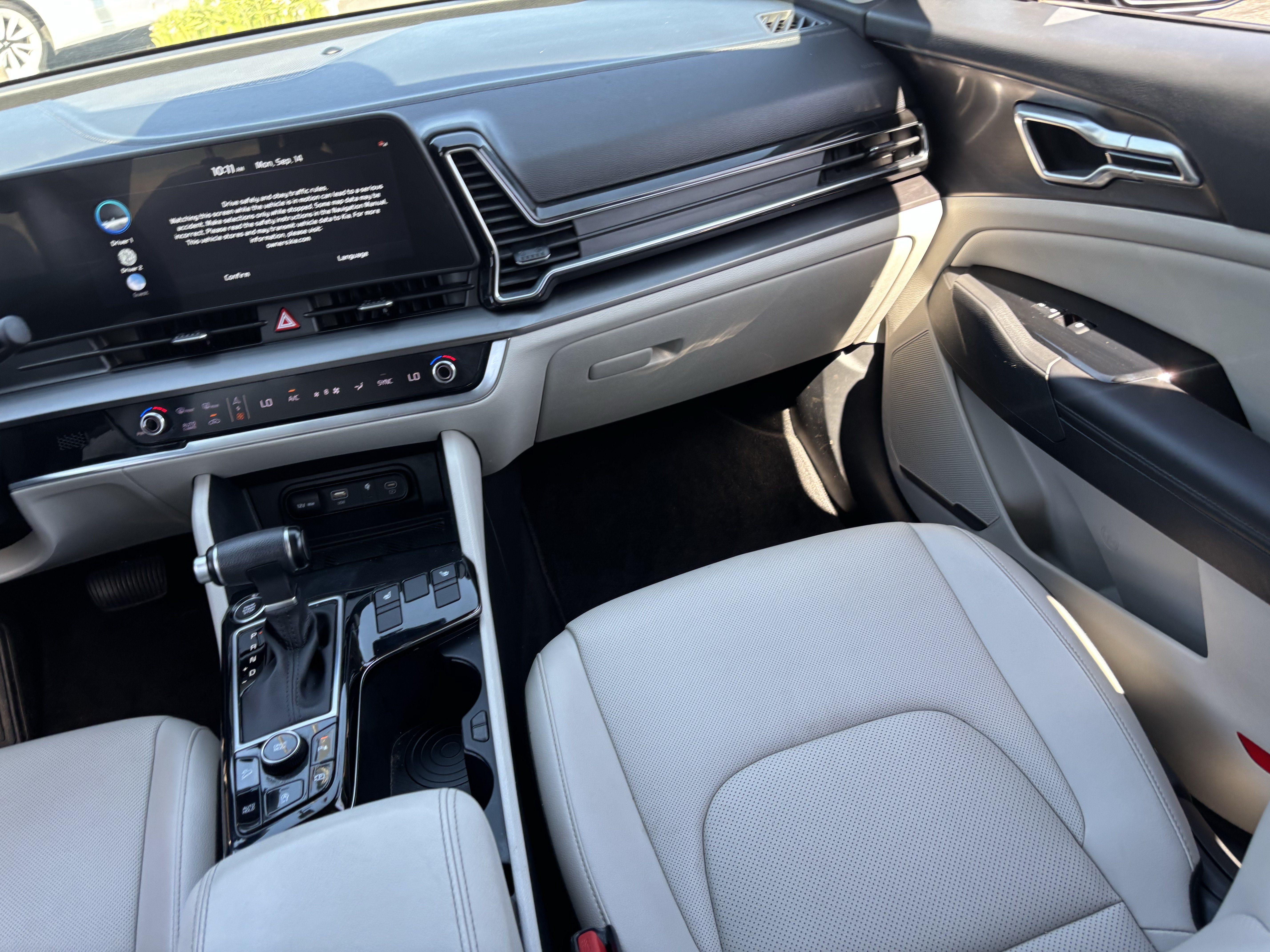 Certified 2024 Kia Sportage EX FWD image 14