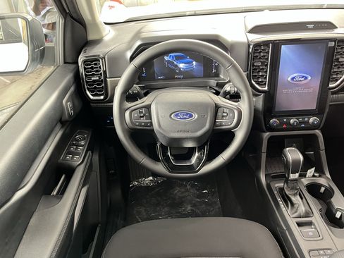 New 2025 Ford Ranger XLT w/ FX4 Off-Road Package image 14