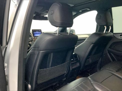 Used 2019 Mercedes-Benz GLS 450 4MATIC image 16
