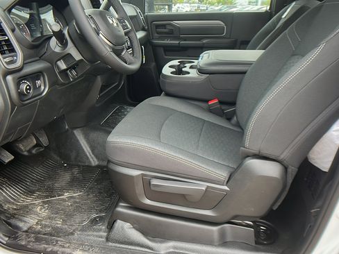 New 2025 RAM 5500 Tradesman image 16