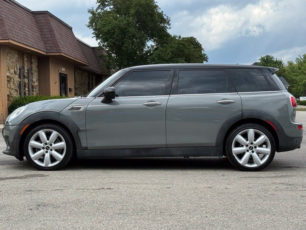 Used 2016 MINI Cooper Clubman FWD image 3
