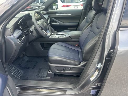Used 2026 INFINITI QX60 Sport w/ Dark Cargo Package AWD/4WD image 9