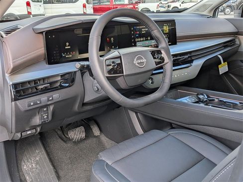 New 2026 Nissan Murano Platinum image 10