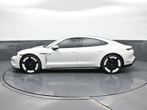 Certified 2025 Porsche Taycan AWD/4WD image 2