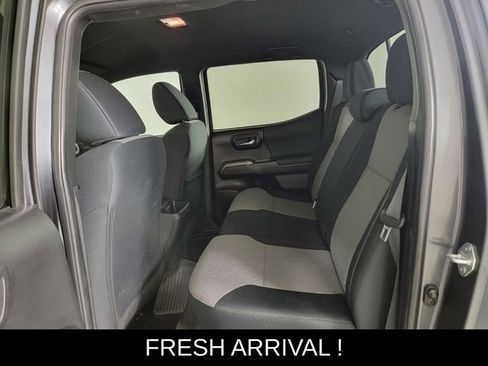 Used 2023 Toyota Tacoma TRD Sport w/ Advanced Technology Package AWD/4WD image 15