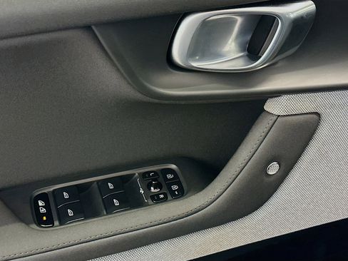 Used 2022 Polestar Polestar 2 w/ Plus Package AWD/4WD image 15