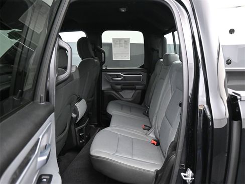 Used 2022 RAM 1500 Big Horn image 15