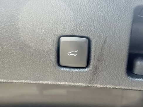 Certified 2022 Ford Escape SE w/ Convenience Package image 12